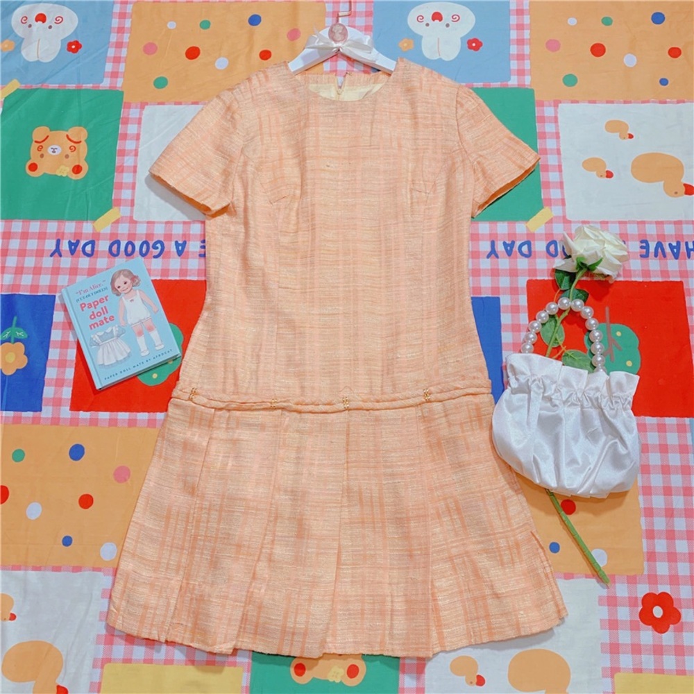 Pretty vintage dress